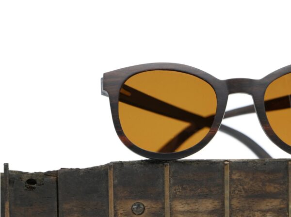 Holz Sonnenbrille für Damen ~ polarisiert und UV400