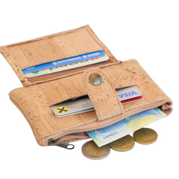 Kleines Kork Portemonnaie mit Kartenfach und Druckknopf